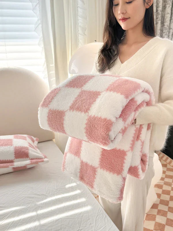 Fluffy Pink Plaid Flannel Blanket Bedroom Sofa Throw Blanket Travel Camping Soft Plaid Multifunctional Blankets for All Seasons