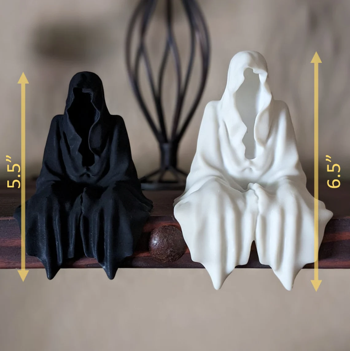 Black Robe Wizard-White Robe Wizard Sculpture