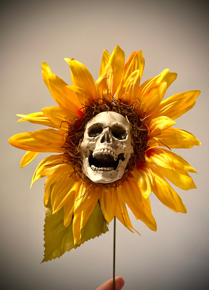 Handmade Creative Halloween Skull Sunflower Decoration