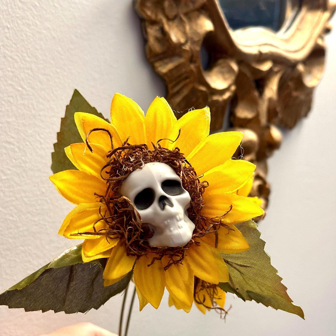 Handmade Creative Halloween Skull Sunflower Decoration